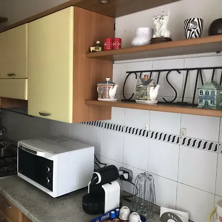 Leoni Charminghouse Apartament